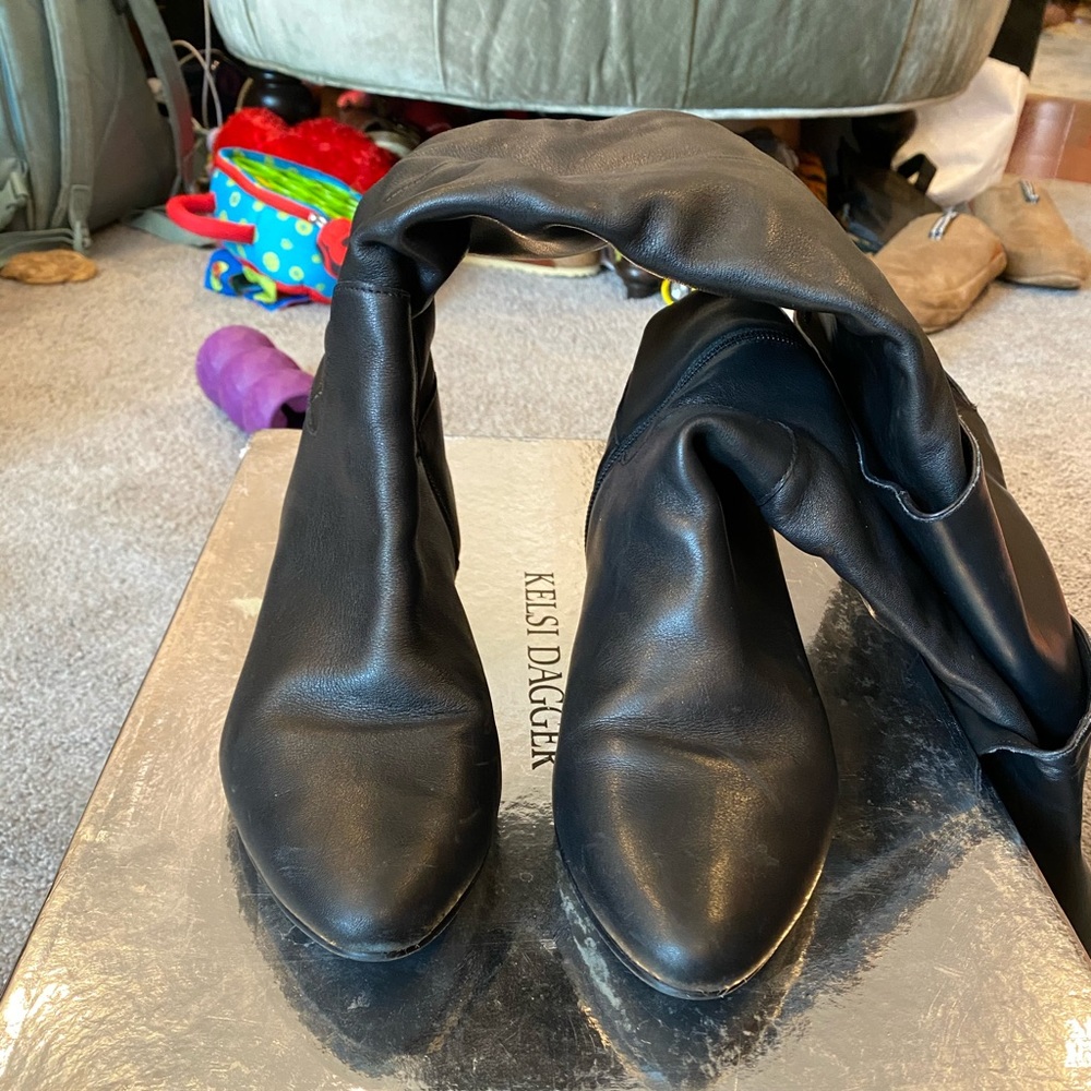 Kelsi Dagger Charmer over the knee boots- like new